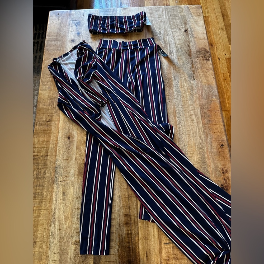 Love Nation Striped Set in Navy and Red- tube top bandeau, leggings & duster NWT